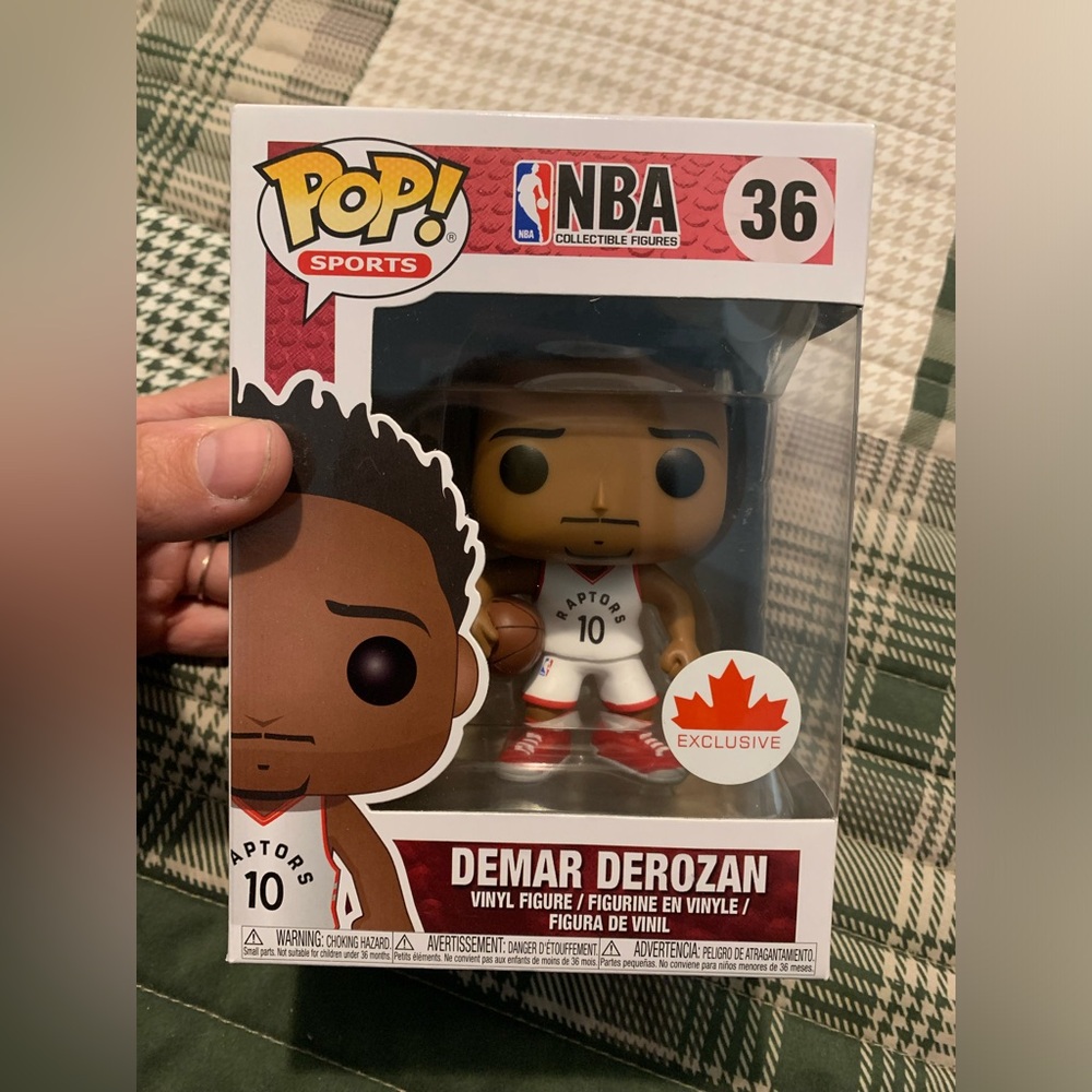 FUNKO POP! DEMAR DEROZAN